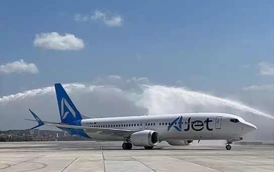 AJet Yeni Boeing Uçağını Tanıttı