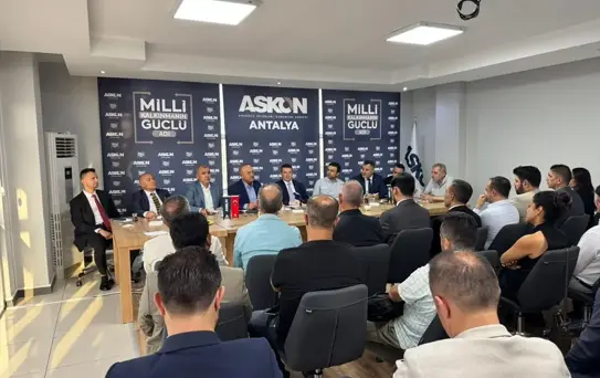 Çavuşoğlu: Türkiye Savunma Sanayisinde Dikkat Çekiyor