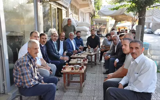 AK Parti Merkez Disiplin Kurulu Üyesi Soğanda, Hizan'da ziyaretlerde bulundu
