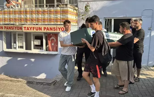 Alanya'da pansiyonda ölü bulundu