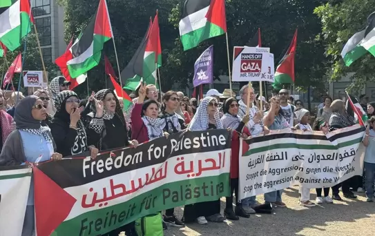 Berlin'de Filistin Destek Gösterisi