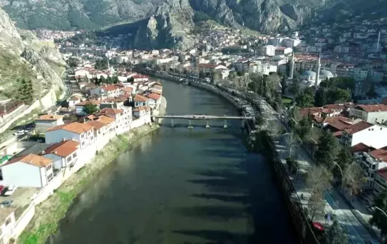 Amasya Valiliği'nden 8 eğlence mekanına kapatma kararı