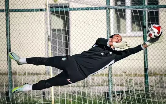 Amed Sportif, Erzurum'da Sezon Hazırlıklarını Sürdürüyor