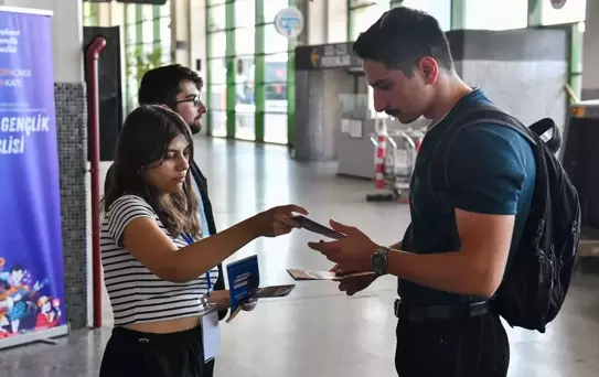 Üniversite Öğrencilerine Dayanışma Standı
