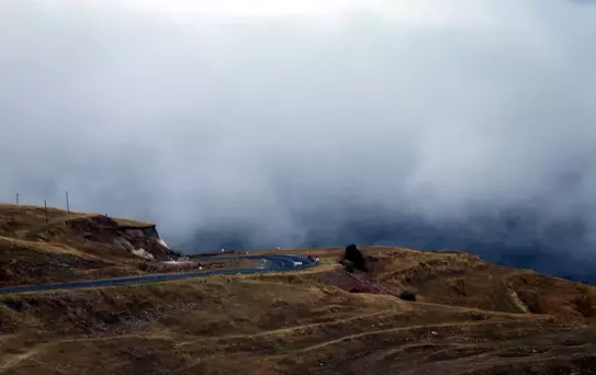 Ardahan'da Sis ve Sağanak Etkili