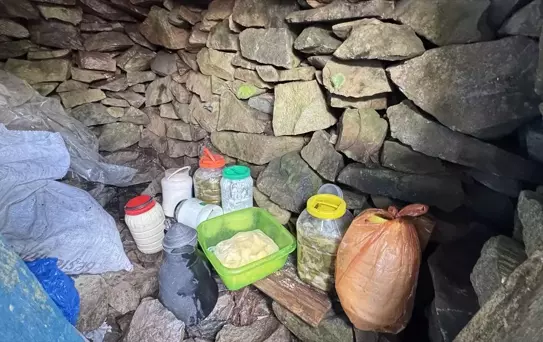 Köye gelenler bu sistemi görünce şaşırıp kalıyor: İçeridekileri ikram ediyoruz