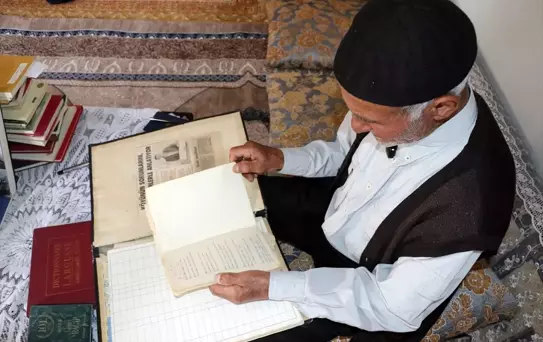 80 Yaşında Şiir ve Günlük Yazıyor