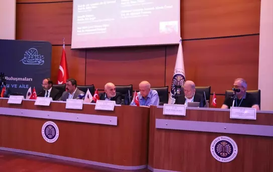 Fıtratın Korunması ve Aile Çalıştayı Erzurum'da
