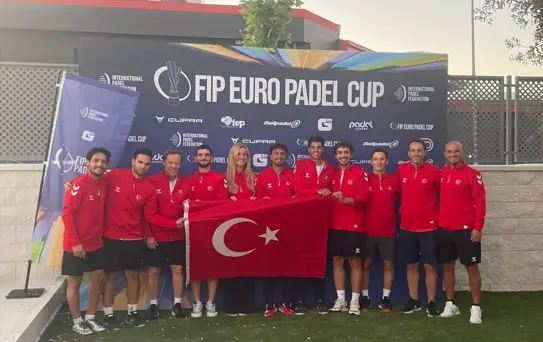 Süleyman Deniz Gürsoy Padel Milli Takımı'nda