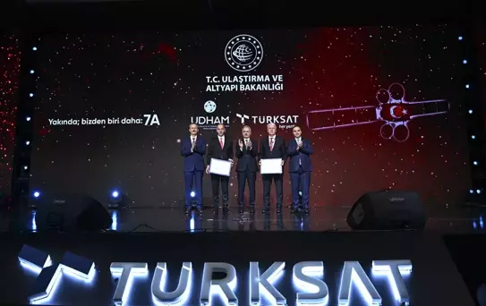 Bakan Kacır, 'Bağlantısallığın Yeni Çağı Forumu'nda konuştu Açıklaması