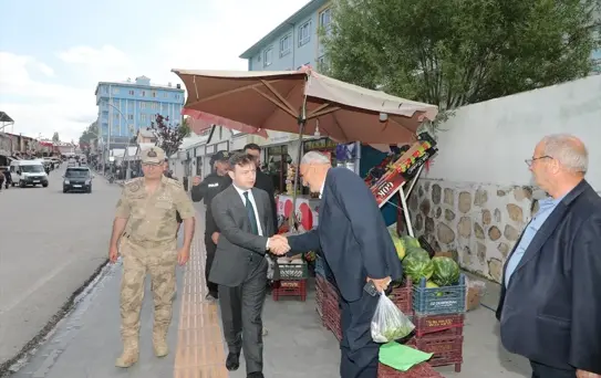 Başkale'de bayramlaşma programı düzenlendi