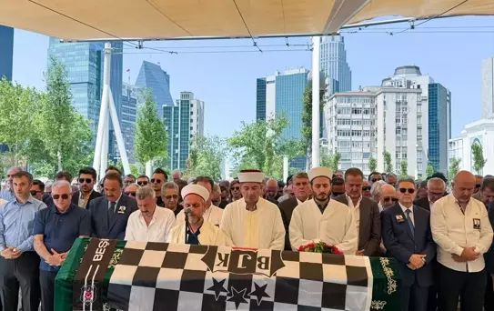 Beşiktaş'ın Eski CEO'su Uğur Gökhan Sarı Son Yolculuğuna Uğurlandı