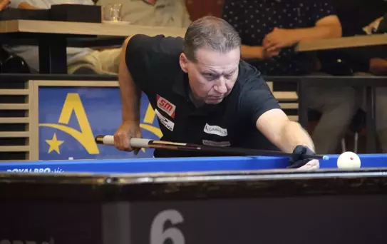 Berkay Karakurt, Bilardo Turnuvası'nda Şampiyon Oldu