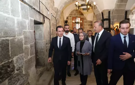 Tarihi Mekanlar Ziyaret Edildi
