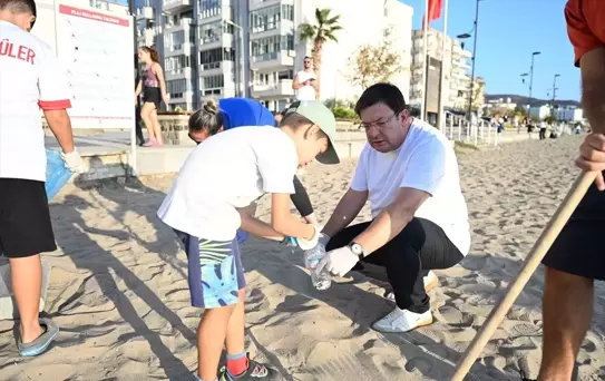 Çanakkale'de Sahil Temizliği Etkinliği