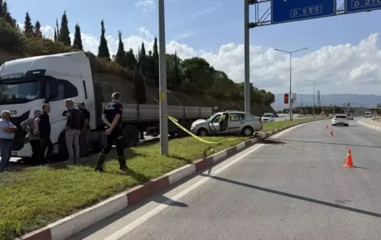 Çan'da Tır-Otomobil Kazası: 1 Ölü, 2 Yaralı