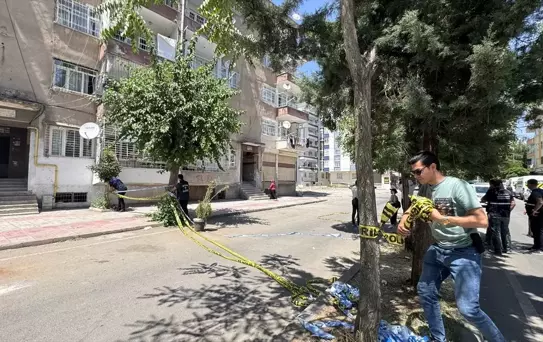 Diyarbakır'da Tahliye Edilen Bina Güvenli