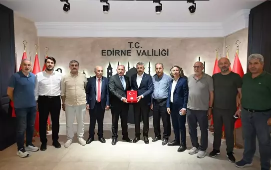 Kaymakam Uşen Vali Sezer'i Ziyaret Etti