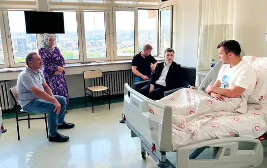 Erbaa Belediye Başkanı Karagöl'den yaralı Uzman Çavuş Ferhat Yurtalan'a ziyaret