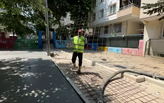 Esenyurt'ta Modern Sardunya Parkı Yenilendi