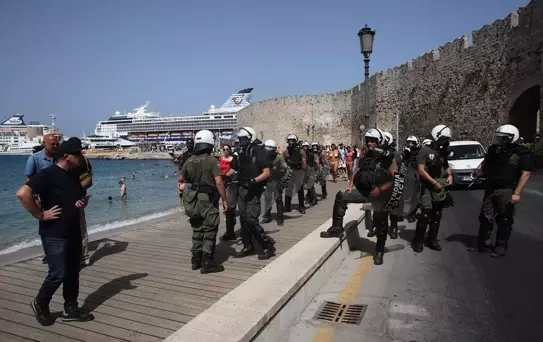 Rodos'ta İsrailli Turistlere Protesto