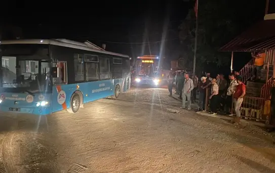 Mersin'de Orman Yangını Nedeniyle Tahliye