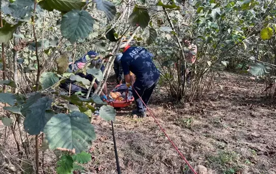 Yamaçta Fenalaşan Kadın Kurtarıldı