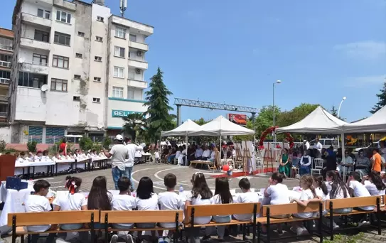 Görele'de Öğrenci Hikayeleri Kitaplaştı