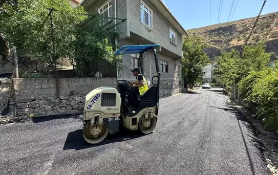Yeşilöz'de Asfalt Çalışmaları Devam Ediyor