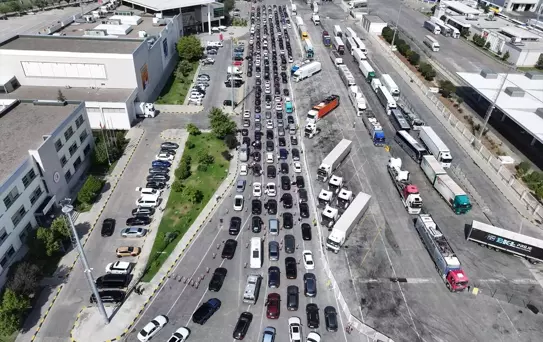 Gurbetçiler Türkiye'den Dönüşte Hüzünlü