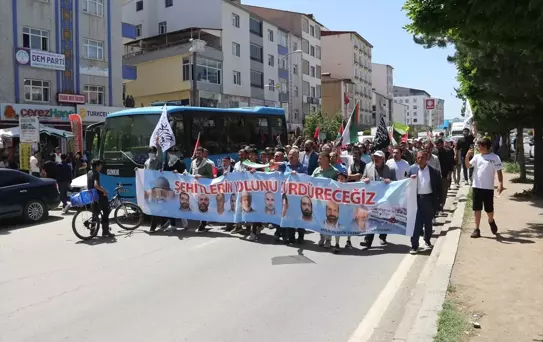 Güroymak'ta İsrail'in Gazze'ye yönelik saldırıları protesto edildi