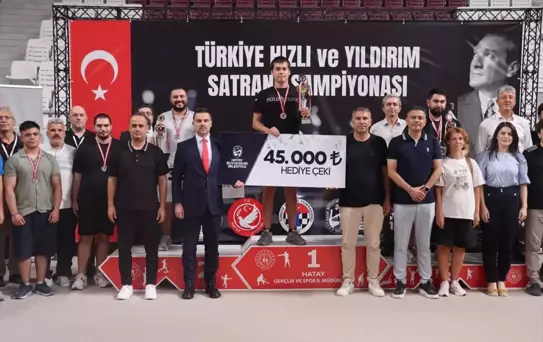 Hatay'da Türkiye Hızlı Satranç Şampiyonası Gerçekleşti