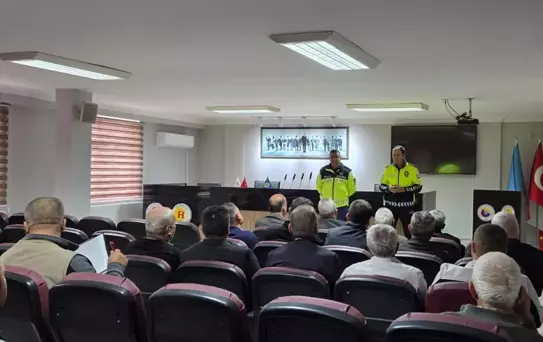 Hayrabolu'da Servis Sürücülerine Eğitim Semineri