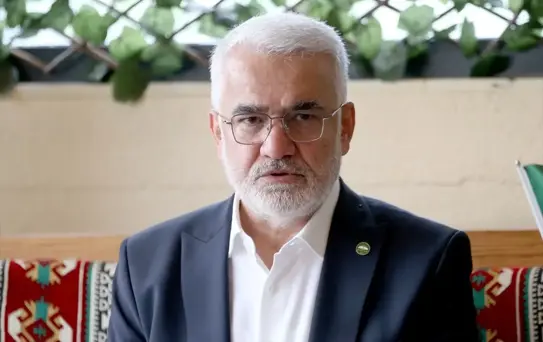 Yapıcıoğlu'ndan Yeni Anayasa Çağrısı