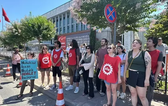 İBB Önünde İşçi Direnişi: 7 Gözaltı