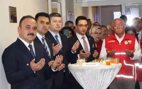 İnebolu'da Sosyal Market Açıldı