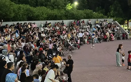 İskenderun'da Açık Hava Sinema Etkinliği