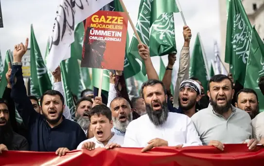 İsrail'in Gazze Saldırıları Protesto Edildi