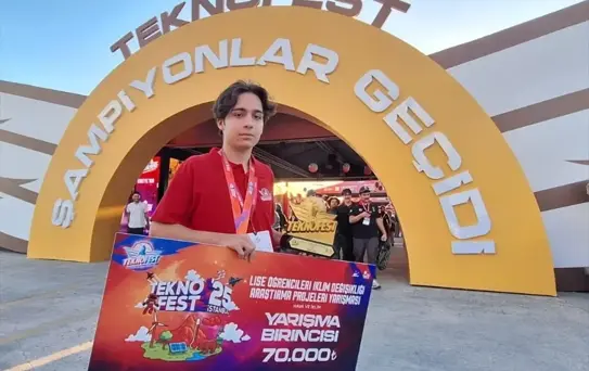 İzmirli Öğrenciler TEKNOFEST'te Başarı Elde Etti