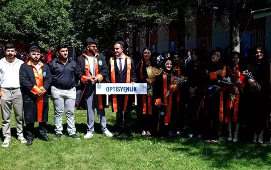Kafkas Üniversitesi Mezuniyet Töreni
