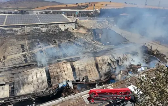 Kahramanmaraş'ta Fabrika Yangını