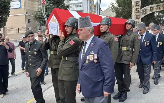 Kıbrıs Gazisi Hikmet Kapanşahin Son Yolculuğuna Uğurlandı