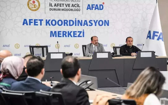 Kastamonu'da Deprem Tatbikatı Toplantısı