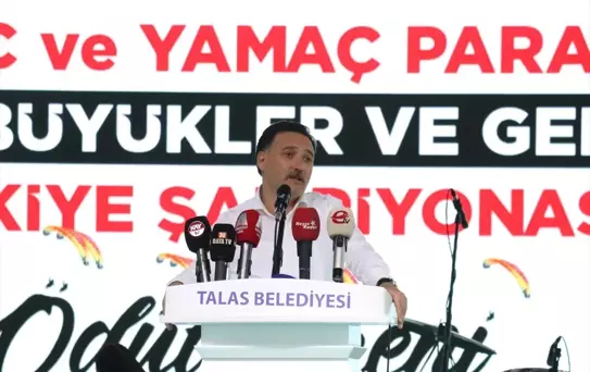Yamaç Paraşütü Şampiyonası Kayseri'de Tamamlandı