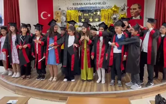 Keban'da Mezuniyet Coşkusu