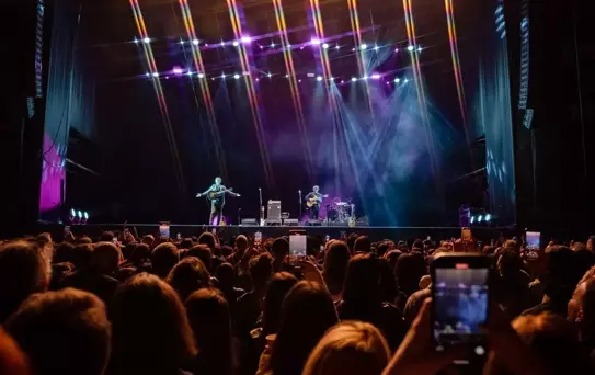 Kings of Convenience İstanbul'da Konser Verdi