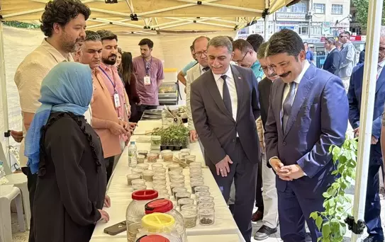 Kırşehir'de Bilim Şenliği Başladı