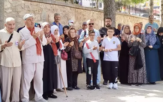 Kırşehir'den Hacı Adaylarına Uğurlama Töreni
