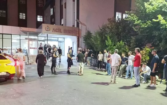 Karamürsel'de Bıçaklı Kavga: 1 Ölü