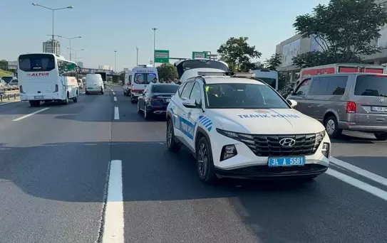 Küçükçekmece'de Motosiklet Kazası
